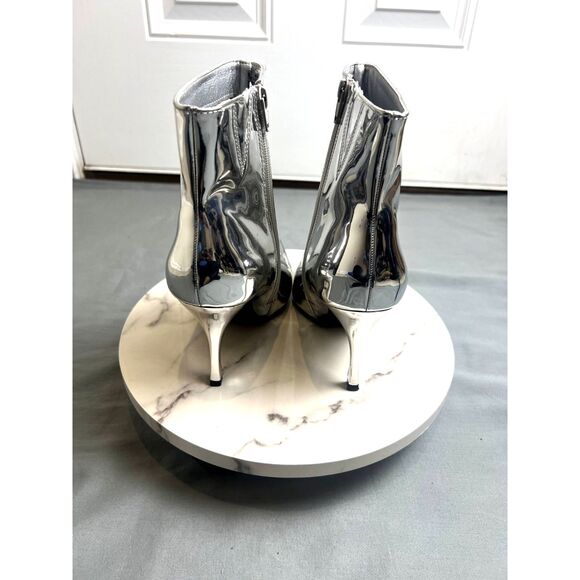 A New Day Women's Shandra Ankle Boots Patent Leather Silver Pointy Toe SZ 9:NWOB - Picture 10 of 14